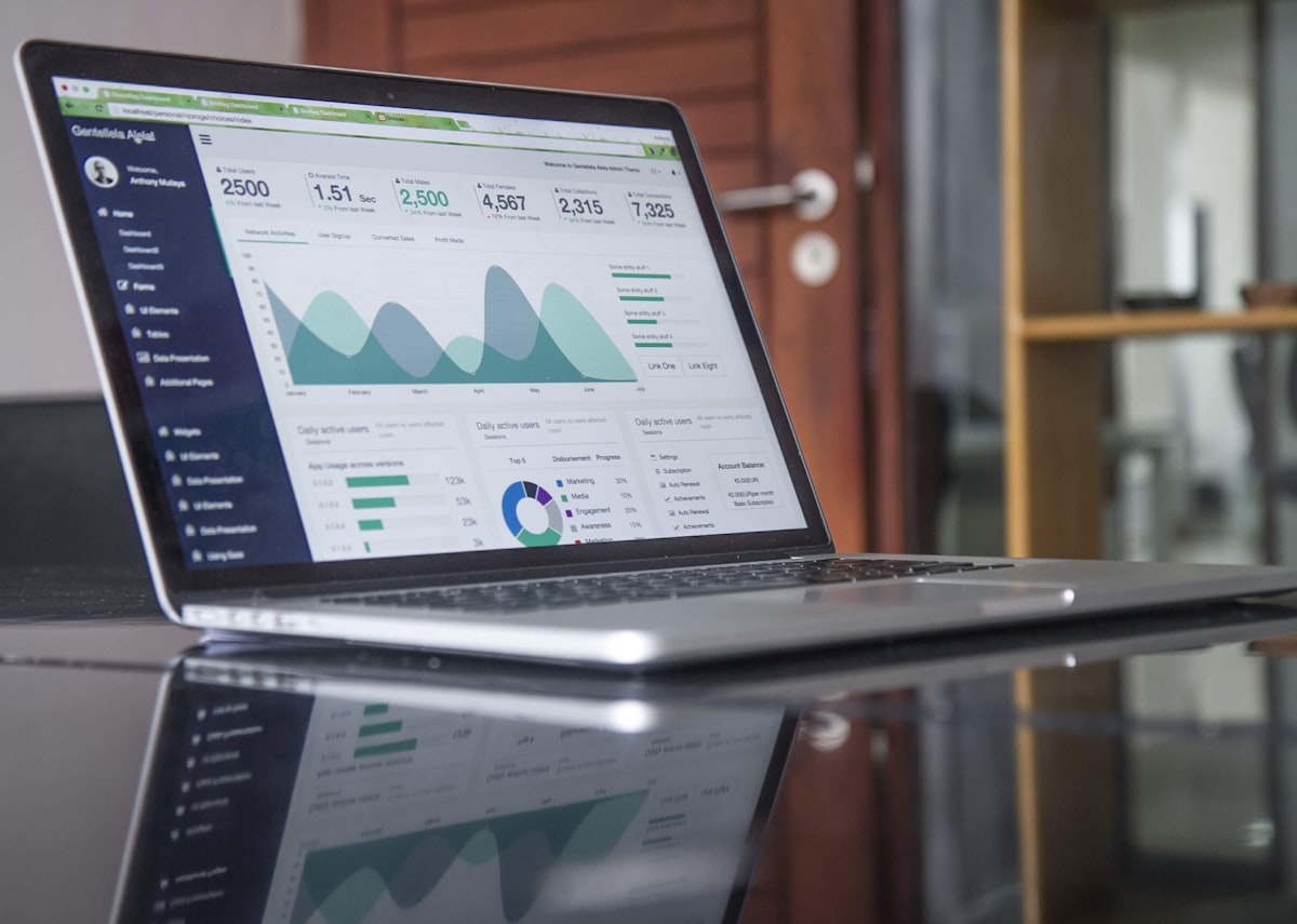 Zapago vs BotConversa: Qual Vale Mais pra PME em 2026